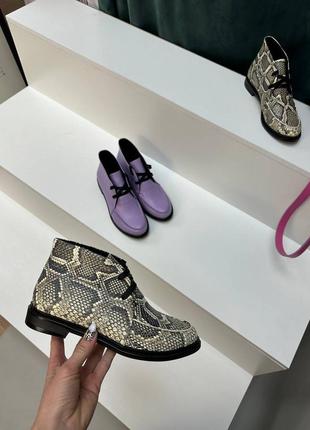 Екслюзивні черевики високі лофери з натуральної італійської шкіри та замші жіночі на шнурках8 фото