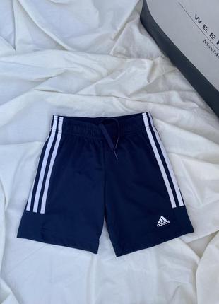 Шорты adidas 7-8лет3 фото