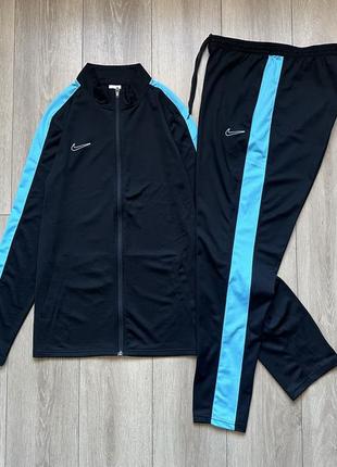 Спортивний костюм nike dri fit