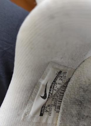 Кросівки тканина дихаючі легкі бігові білий nike,38,5-398 фото
