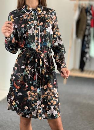 Красивое платье river island 38-40