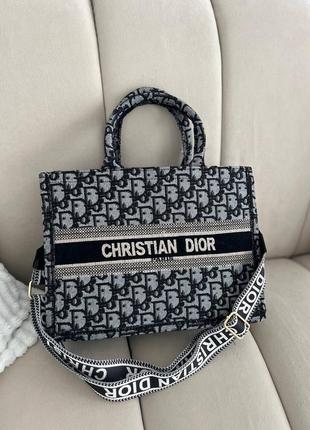 Жіноча сумочка