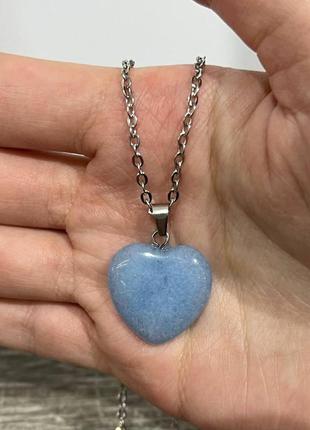 Натуральный камень голубой аквамарин кулон в форме сердечка на цепочке - оригинальный подарок девушке