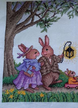 Вишивка на тканині картина сім'я кроликів2 фото