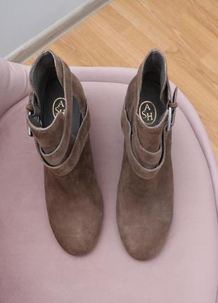Шкіряні черевики на каблуку ash розмір 40 (25.5 см)3 фото