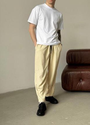 Мужские вельветовые штаны широкие молочные весенние осенние летние стильные брюки оверсайз (b)