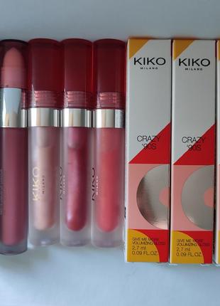 Цветной блеск для губ kiko milano, придающий объём crazy '90s give me more volumizing gloss 02 bodacious
