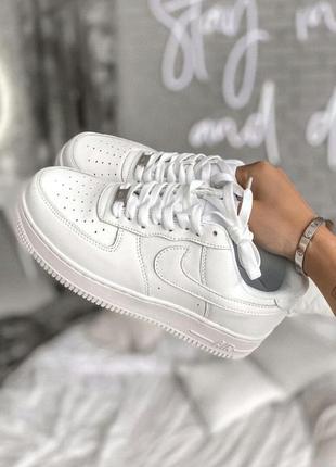 Кроссовки nike air force 1 low classic white кросівки3 фото