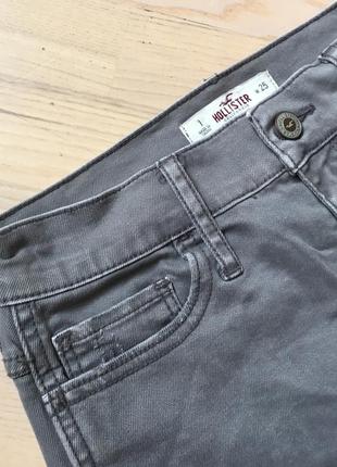 Серые джинсовые шорты hollister середня посадка zara premium