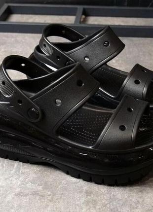 Крокс мега краш сандалі платформа чорні crocs mega crush sandal black4 фото