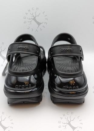 Крокс мега краш сандалі платформа чорні crocs mega crush sandal black8 фото