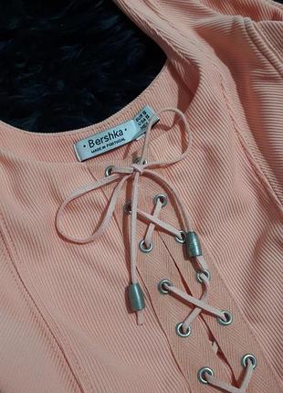 Стильный топ.кроп топ со шнуровкой от bershka/топ в рубчик на шнуровке5 фото