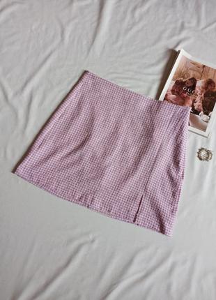 Лиловая юбка мини с разрезом2 фото