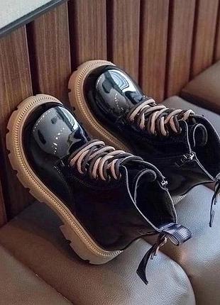 Стильные, модные ботинки