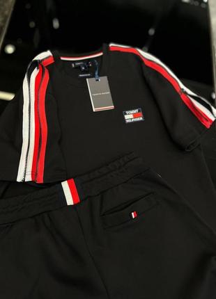 Літній костюм в стилі tommy hilfiger