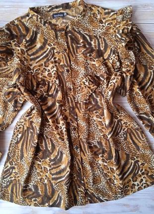 Блуза в тигровый принт размер 56
