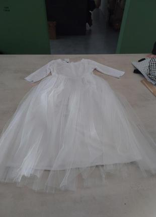 Пишна біла сукня3 фото