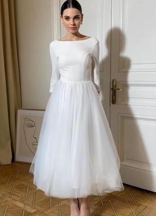 Пишна біла сукня1 фото