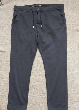Штани l