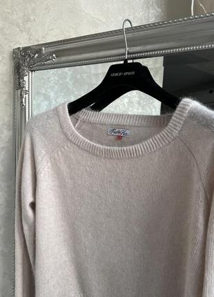 Красивий светр, пухнастий, ніжно-рожевого кольору🌸💖6 фото