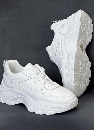 Молодежные белые кожаные кроссовки на толстой подошве, весенние летние в размере 36,37,39,40,41,384 фото