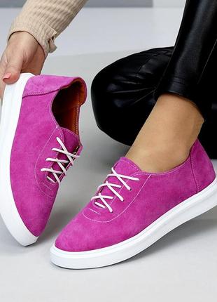 Замшеві класичні кеди-туфлі на шнурках для дівчат, легка модель в кольорі фуксія