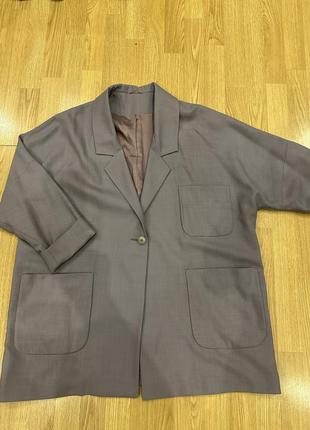 Подовжений жакет, піджак, пальто