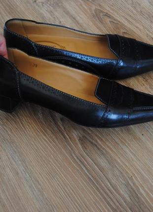 Шкіряні лофери туфлі tod's /кожаные туфли лодочки лоферы