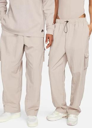 Брюки унісекс nike sportswear essential оригінал