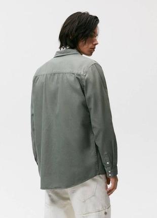 Новая джинсовая мужская рубашка хаки из денима от zara10 фото