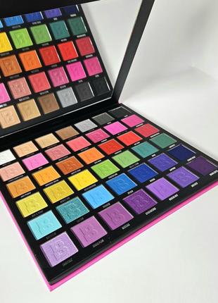 Bright 42 colour palette by beauty bay