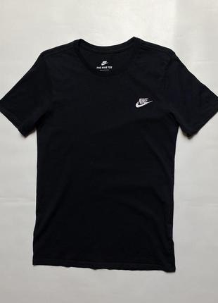 Футболка nike nsw club futura crew neck2 фото