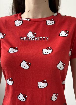 Яскрава футболочка hello kitty2 фото