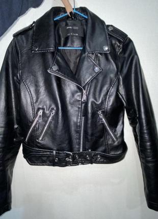 Куртка шкіряна