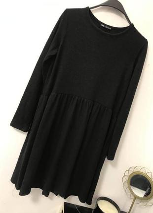 Черное тёплое платье zara мини трапеция с длинными рукавами5 фото