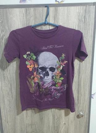Футболка с оригинальным принтом