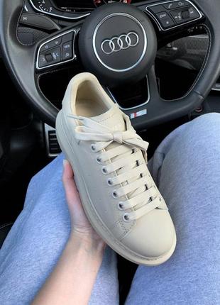 Жіночі кросівки alexander mcqueen light beige matte9 фото