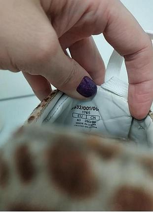 Білі фірмові кеди від зара