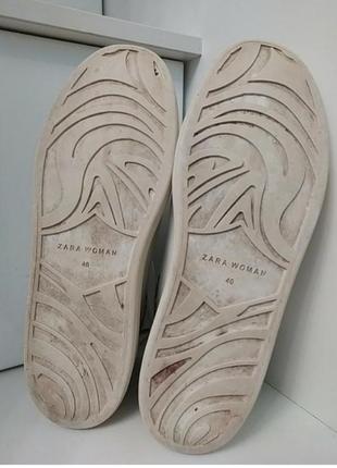 Білі фірмові кеди від зара