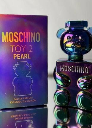 Toy 2 pearl  moschino