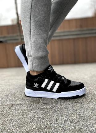 Взуття чоловіче adidas forum black&white