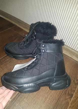 Теплі зимові кроссівки чоботи кроссовки ботинки2 фото