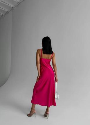 Шовкова сукня комбінація силуетного крою  на бретелях в максі довжини6 фото