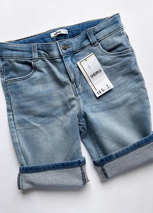 Нові якісні джинсові шорти подовжені на дівчинку 9 років gemo