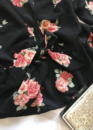 Шикарная блуза в розы от new look5 фото