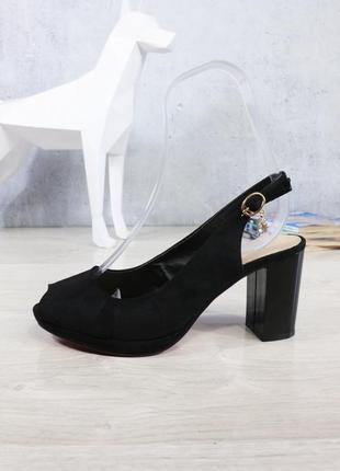 Туфлі жіночі