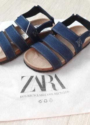 Босоніжки від zara.