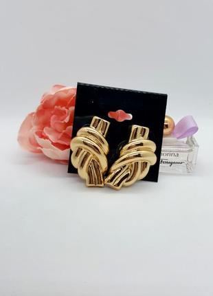 🍩☕️ интересные серьги-гвоздики "золотой узелок" от asos