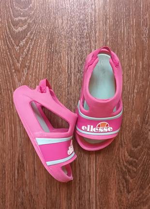 Сандалі босоніжки ellesse