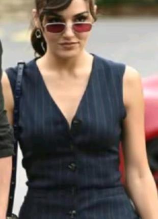 Жилетка чорна